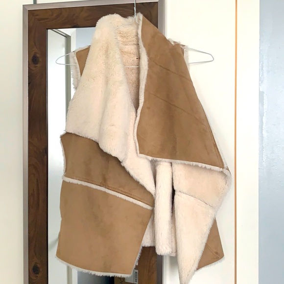 miami Jackets & Blazers - Faux Shearling Vest